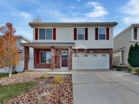 19746 E 50th Ave in Denver, CO - Building Photo