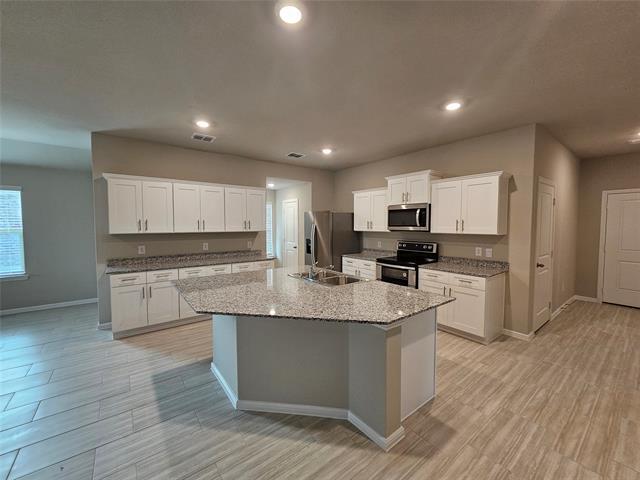 1228 Tierra Blanca Dr in Fort Worth, TX - Building Photo - Building Photo