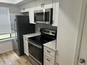 Forrest Creek in Bartlesville, OK - Building Photo - Building Photo
