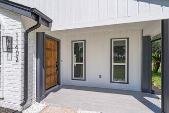 11402 Ash Creek Dr in Houston, TX - Building Photo - Building Photo