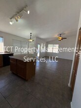 9302 E Plana Ave in Mesa, AZ - Building Photo - Building Photo