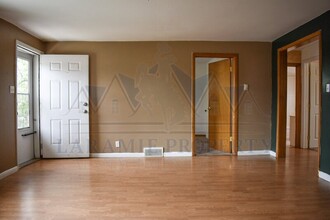 713 E Clark St in Laramie, WY - Building Photo - Building Photo