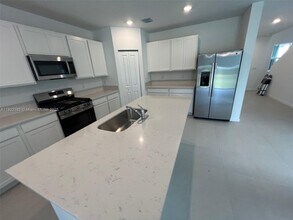 5885 Sweetwood Dr in St Lucie West, FL - Building Photo - Building Photo