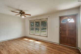 4300 Hughes Dr in Wichita Falls, TX - Building Photo - Building Photo