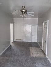 2237 Broadway St in Toledo, OH - Building Photo - Building Photo
