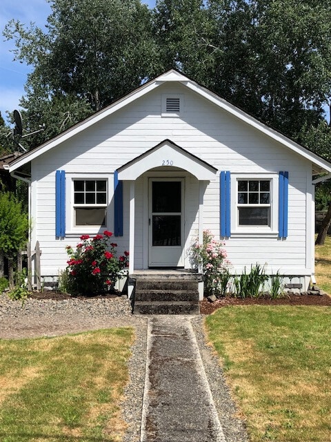 property at 250 SW 13th St