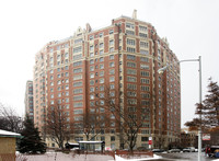 3800 N Lake Shore Dr in Chicago, IL - Building Photo - Building Photo