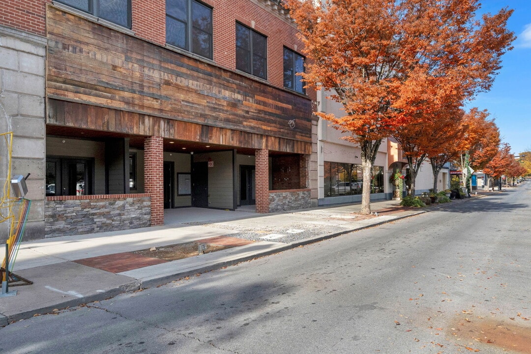 Bridwell on Broad in Kingsport, TN - Foto de edificio