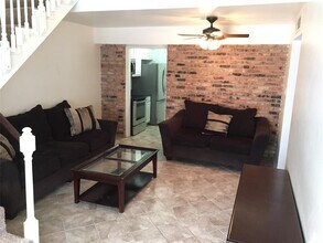 2507 Montrose Blvd in Houston, TX - Building Photo - Building Photo