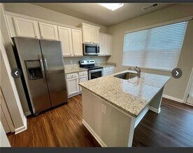 219 Turner Ln in Woodstock, GA - Building Photo - Building Photo