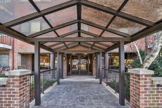 66 Crisfield St in Yonkers, NY - Building Photo - Building Photo