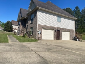 770 Ridgefield Way in Odenville, AL - Foto de edificio - Building Photo