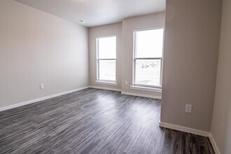 2118 Langford Ave, Unit b in Lubbock, TX - Building Photo - Building Photo