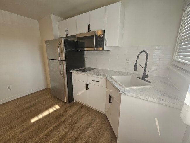 property at 19 Wellington St