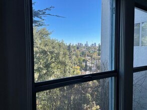 1432 Westerly Ter, Unit 1432 in Los Angeles, CA - Building Photo - Building Photo