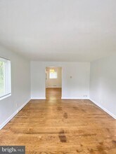 41 E Windsor Ave in Alexandria, VA - Building Photo - Building Photo