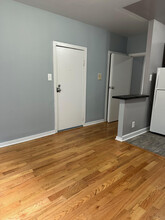 5668 N Ridge Ave, Unit ONE BED in Chicago, IL - Building Photo - Building Photo