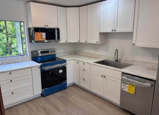 4325 S Coolidge Ave in Tampa, FL - Building Photo - Building Photo