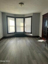 312 5th Ave in Troy, NY - Building Photo - Building Photo