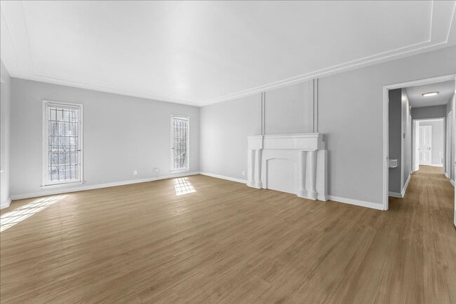 335 N Genesee Ave in Los Angeles, CA - Building Photo - Building Photo