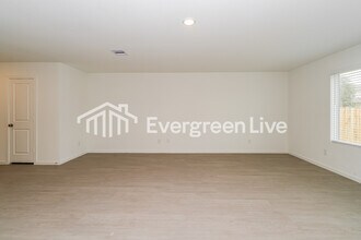 442 Southern Magnolia Wy in Magnolia, TX - Building Photo - Building Photo