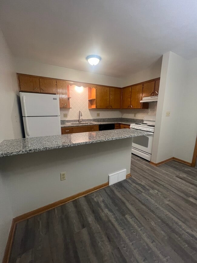 1615 W 44th St, Unit 1621 in Erie, PA - Building Photo - Building Photo