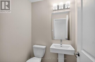 544 Promontory Pl in Ottawa, ON - Building Photo - Building Photo