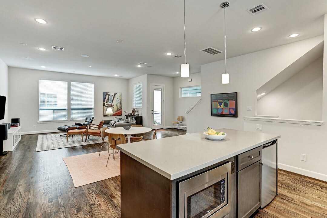307 Eado Park Cir in Houston, TX - Building Photo
