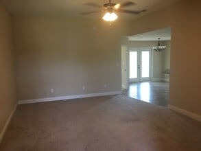 926 Tudor Ln in Mobile, AL - Building Photo - Building Photo