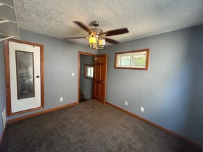 4460 Broadale Rd in Cleveland, OH - Building Photo - Building Photo