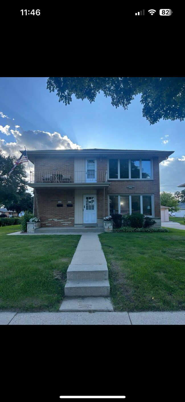 3255 S 80th St, Unit #1