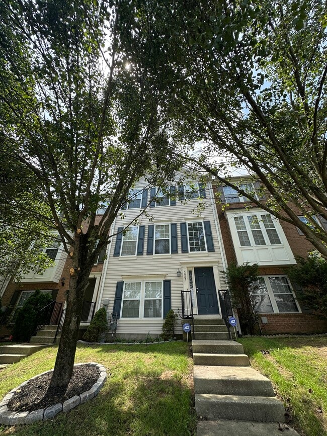 property at 5047 Leasdale Rd