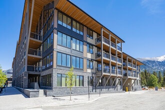 Timberstone Lodge in Canmore, AB - Building Photo - Building Photo