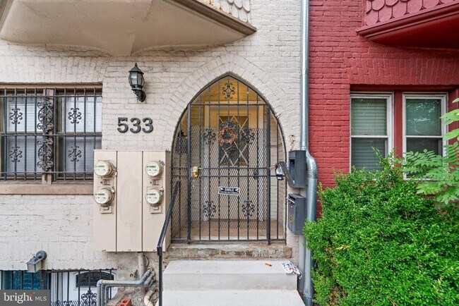 533 Florida Ave NW in Washington, DC - Building Photo - Building Photo