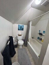 512 E Chestnut St in Bellingham, WA - Building Photo - Building Photo