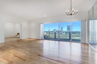 2929 Buffalo Speedway in Houston, TX - Building Photo - Building Photo