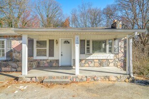 3406 McPherson St in Knoxville, TN - Building Photo