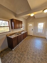 7010-7014 Wakefield Ave in Cleveland, OH - Building Photo - Building Photo