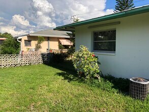 709 El Dorado Pky E in Cape Coral, FL - Building Photo - Building Photo