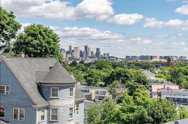19 Peverell St in Boston, MA - Building Photo - Building Photo
