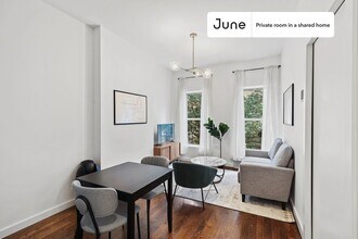 Room in Shared 3 bed/1 bath home, Unit A in New York, NY - Building Photo - Building Photo