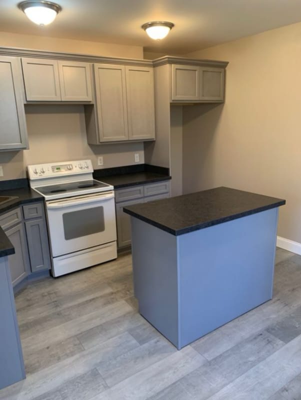 property at 1744 Farmington Ave
