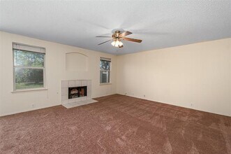 234 Baylor Dr in Glenn Heights, TX - Building Photo - Building Photo