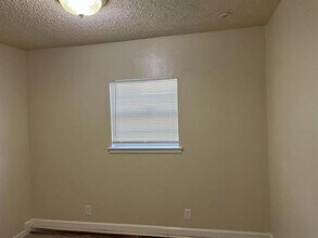 5205 Preston Trail in Garland, TX - Building Photo - Building Photo