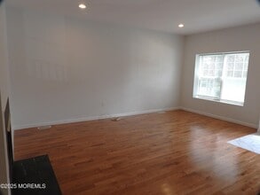 154 Yarmouth Ct in Holmdel, NJ - Building Photo - Building Photo