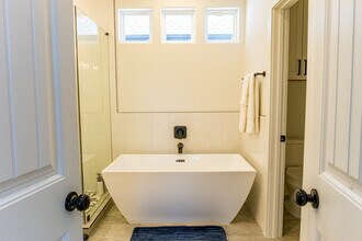 4706 Idaho St in Houston, TX - Building Photo - Building Photo