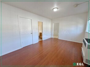 115 N Westlake Ave in Los Angeles, CA - Building Photo - Building Photo