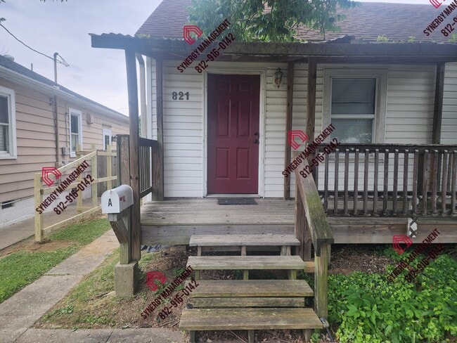 property at 821 Stanley Ave