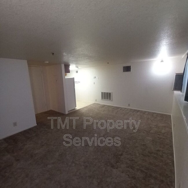 1021 H St in Sacramento, CA - Building Photo - Building Photo