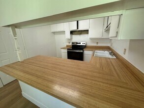 3000 53rd St in Sacramento, CA - Building Photo - Building Photo